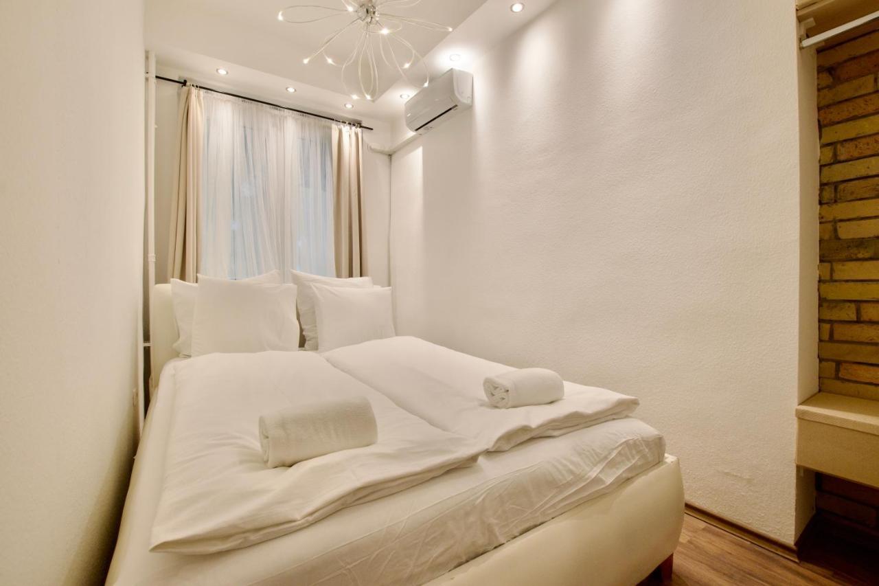 Standard Apartment By Hi5 - Center Of City Center Budapeszt Zewnętrze zdjęcie
